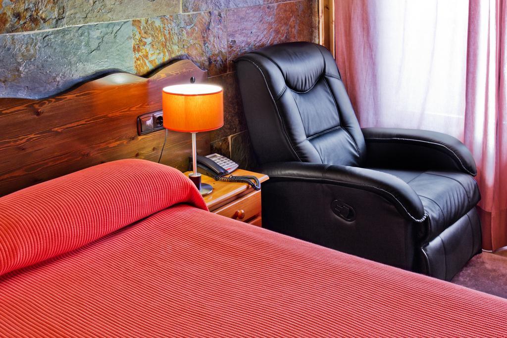 Hotel Dona Blanca Albarracín Cameră foto