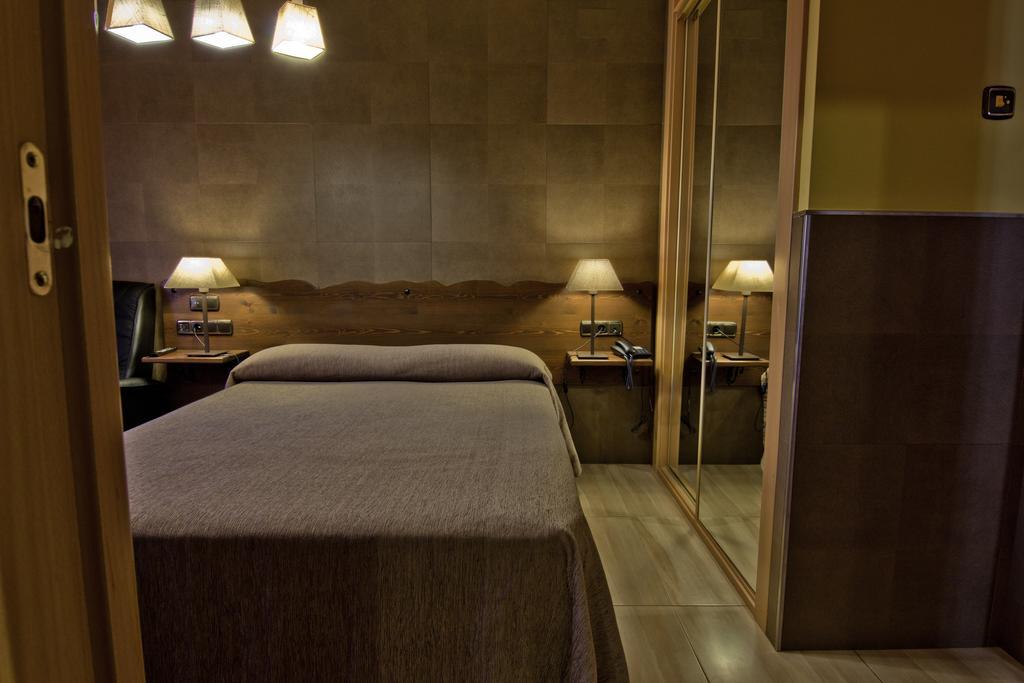Hotel Dona Blanca Albarracín Cameră foto