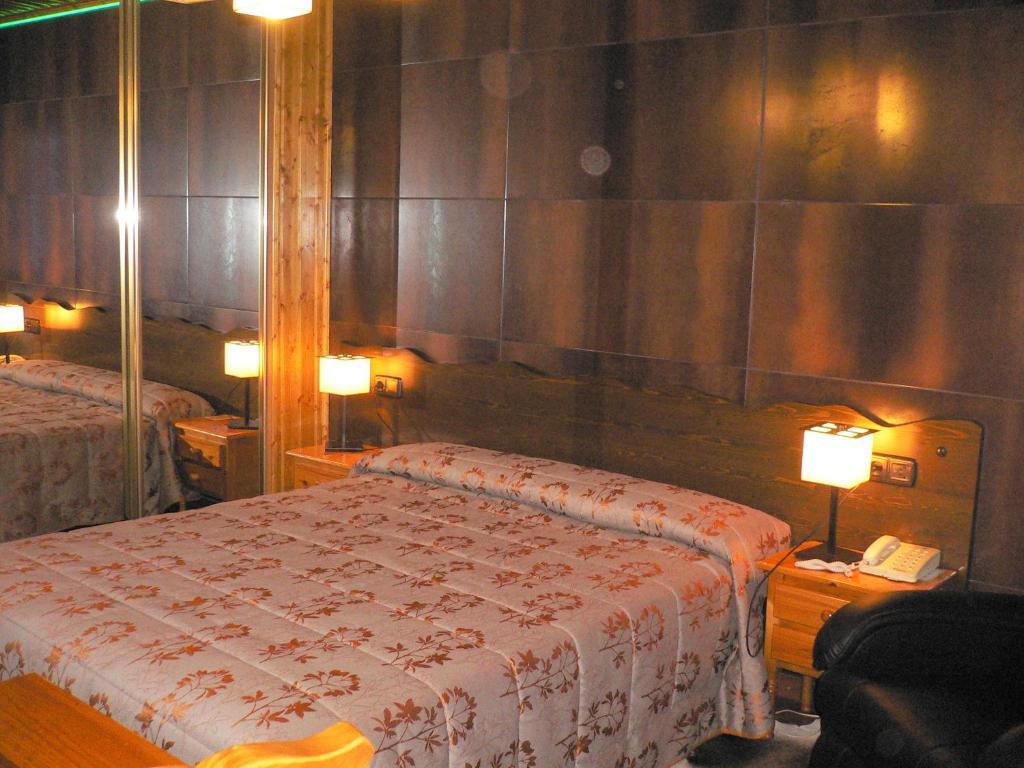 Hotel Dona Blanca Albarracín Cameră foto
